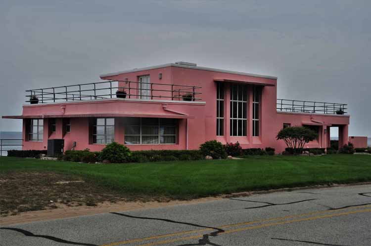 pink house